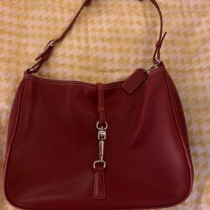Coach classic red bag with clasp
